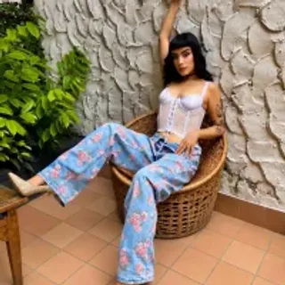 Profile photo of raavenlux_