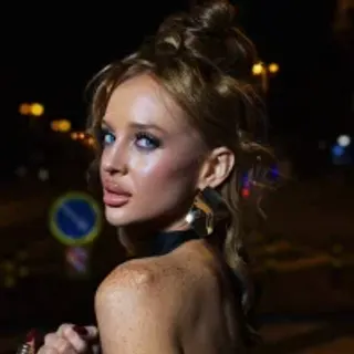 Profile photo of redhead_shark_new