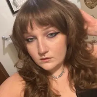 Profile photo of playfulxcutie