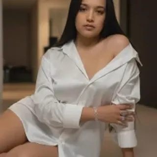 Profile photo of loryn-lu