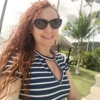Profile photo of lili_ardient