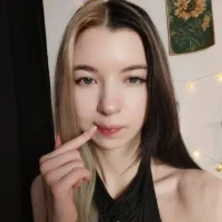 Profile photo of emmie_shy