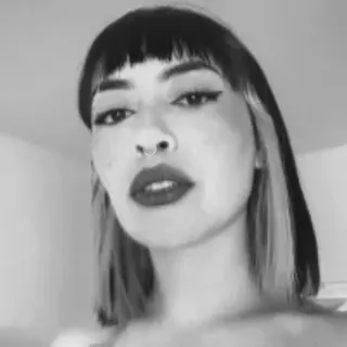 Profile photo of maybelline69