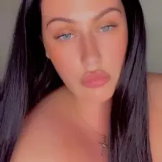 Profile photo of curvyqueen2023