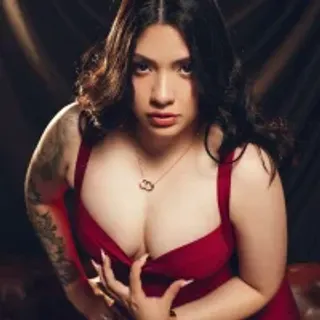 Profile photo of weekendd_girlfriend