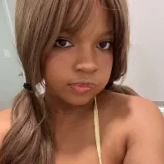 Profile photo of awkwardjasminee
