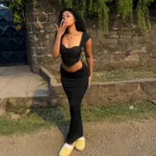 Profile photo of petite_lexiiivv