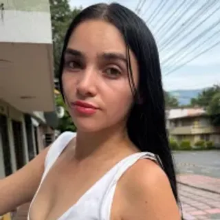 Profile photo of alizzon69__