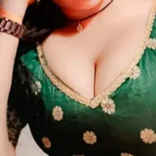 Profile photo of sexy_kavya143