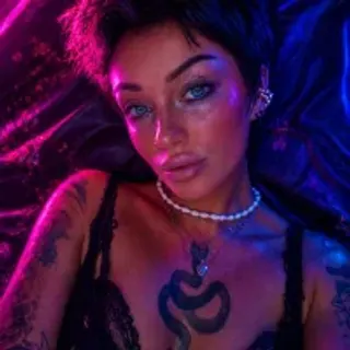 Profile photo of ellieoz