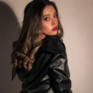 Profile photo of miacastle_