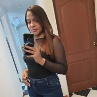 Profile photo of annieparker_