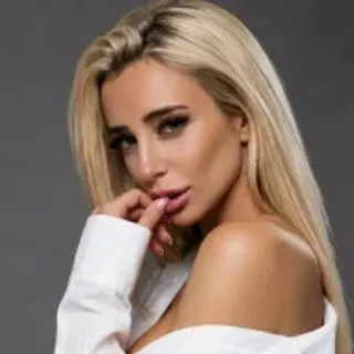 Profile photo of flirty_babe_x