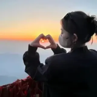 Profile photo of onlylove-2026