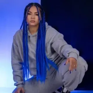 Profile photo of lolaworly