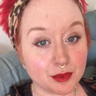 Profile photo of bustyredxx