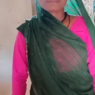 Profile photo of aaradhya_sharmaa