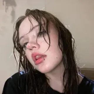 Profile photo of leahallsop