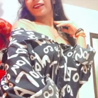 Profile photo of miss_anamika__