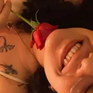 Profile photo of curlymilf_vannexxxa