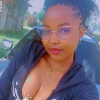 Profile photo of sexyempress_