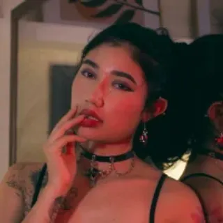 Profile photo of raven_blair_