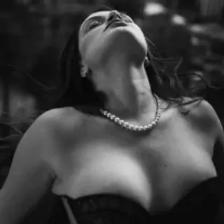Profile photo of laurenngrey