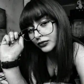 Profile photo of queen_red_v