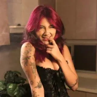 Profile photo of mia_cherryy