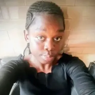Profile photo of ozure_otore