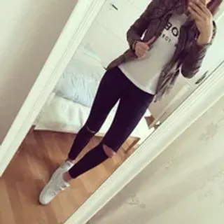 Profile photo of amandasell