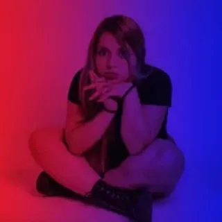 Profile photo of lorena_thopms