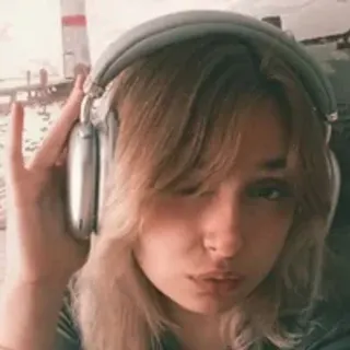 Profile photo of kitschyeponym