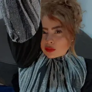 Profile photo of violetmontan