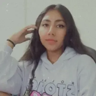 Profile photo of lovelyy-