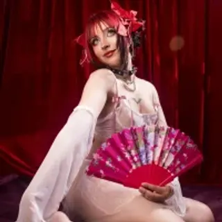 Profile photo of zoe_lynch_