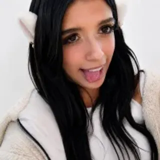 Profile photo of tinyluna