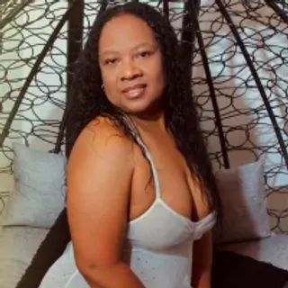 Profile photo of sharon_noa