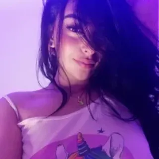Profile photo of melaniie01