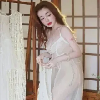 Profile photo of thuy-topzz