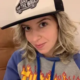 Profile photo of lize_ash