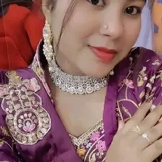 Profile photo of lahari_23