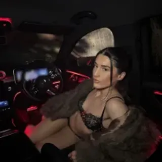 Profile photo of renrose_