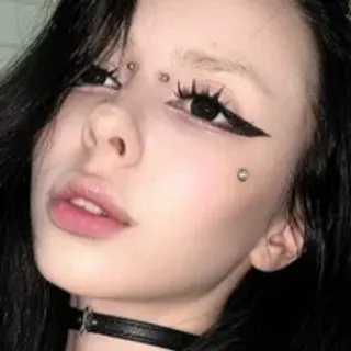Profile photo of freaky_freaky_freaky