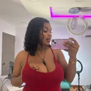 Profile photo of skarlett_lee