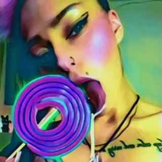 Profile photo of candykush__
