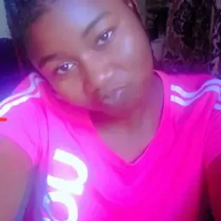 Profile photo of sexxy_phinaaaa
