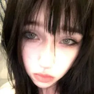 Profile photo of evahurt