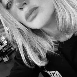 Profile photo of cloe-hot