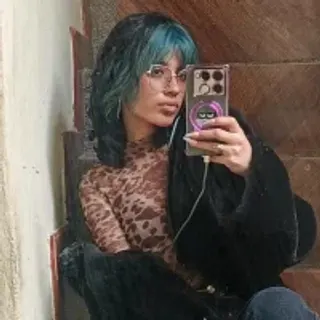 Profile photo of celeste_lumi